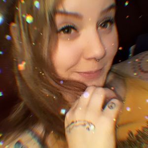 Meet your Posher, Carissa